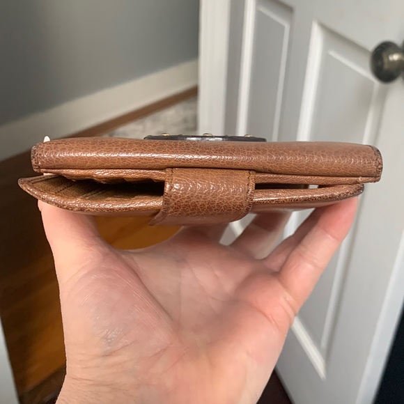 Authentic Gucci GG wallet - Picture 3 of 16